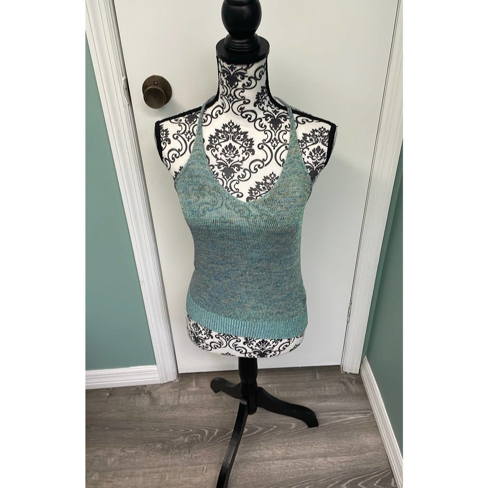 Guess knitt beautiful colored crocheted style tank